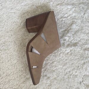 Vince Camuto Women's Brown Suede Mules